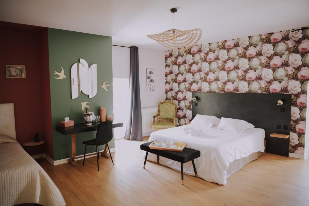 אוש Chambre D'Hotes Domaine Le Castagne מראה חיצוני תמונה