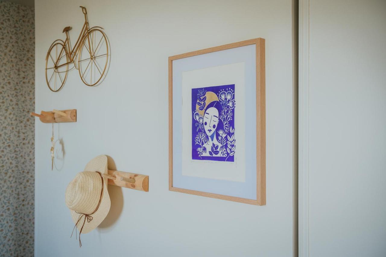 אוש Chambre D'Hotes Domaine Le Castagne מראה חיצוני תמונה