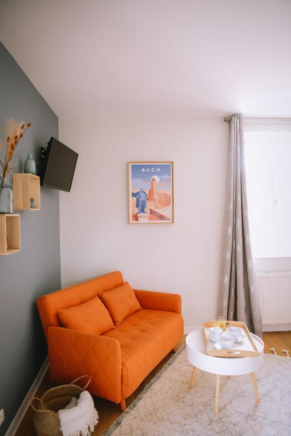 אוש Chambre D'Hotes Domaine Le Castagne מראה חיצוני תמונה