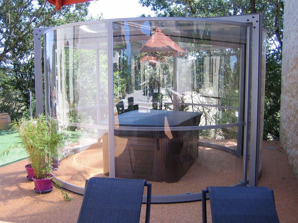 אוש Chambre D'Hotes Domaine Le Castagne מראה חיצוני תמונה