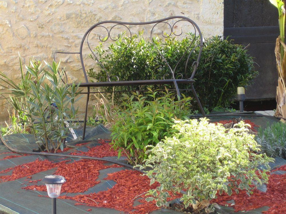 אוש Chambre D'Hotes Domaine Le Castagne מראה חיצוני תמונה